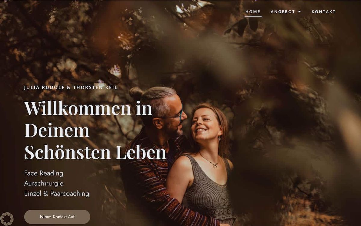 Startseite von Thorsten Keil und Julia Rudolf mit dem Satz: Willkommen in Deinem schönsten Leben